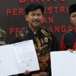 Serah terima jabatan antara Arfan Boma Pratama dan Sayid Fathullah