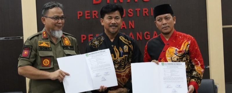 Serah terima jabatan antara Arfan Boma Pratama dan Sayid Fathullah