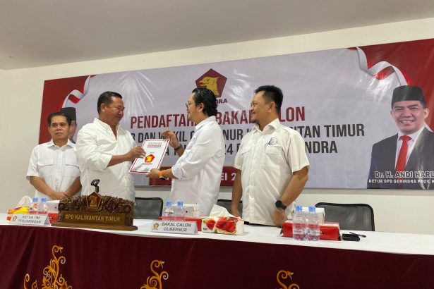 Mahyudin kembalikan formulir pendaftaran Calon Gubernur Kalimantan Timur