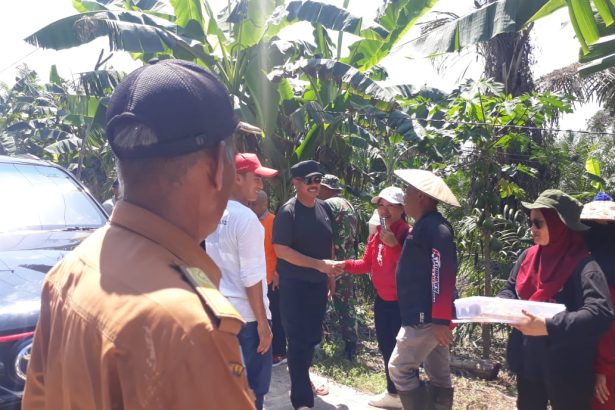Peringatan BBGRM yang digelar oleh Bupati Kutai Kartanegara, Edi Damansyah, bersama dengan Pemerintah Kecamatan Kenohan, unsur Forkopicam, dan Forkopides. Acara yang berlangsung pada Sabtu (11/5/2024)