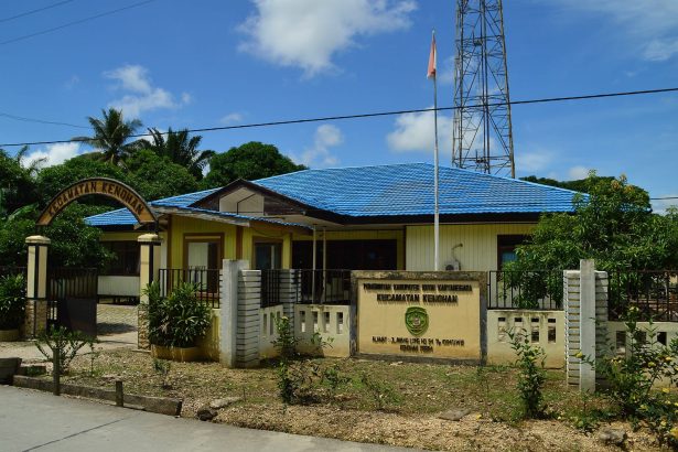 Kantor Kecamatan Kenohan