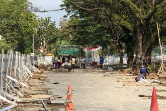 Pembangunan Teras Samarinda di jalan Gajah Mada, Samarinda