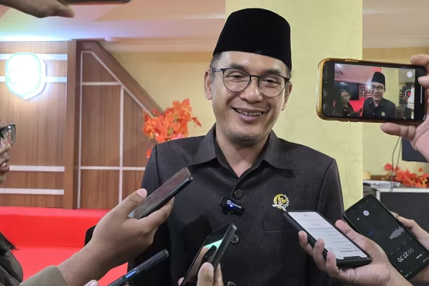 Wakil Ketua DPRD Kutai Kartanegara (Kukar), Alif Turiadi