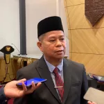 Asisten II Pemerintah Kota Samarinda, Marnabas Patiroy