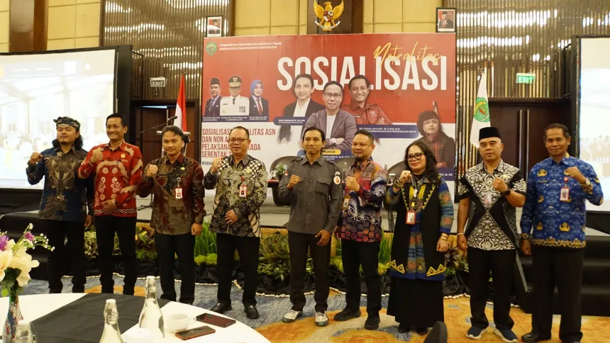 Sekda Mahulu Stephanus Madang, menghadiri Sosialisasi Netralitas Aparatur Sipil Negara (ASN) dan Non-ASN dalam rangka Pemilihan Umum Kepala Daerah (Pilkada) Serentak 2024, yang digelar di Ballroom Hotel Novotel Balikpapan. Kamis (17/10/2024)