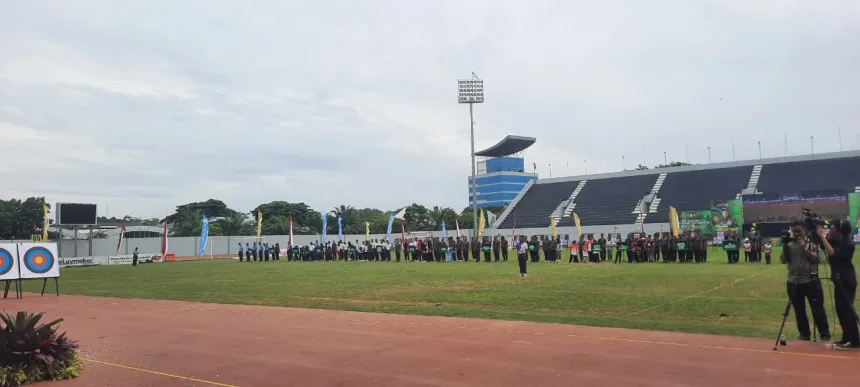 Pembukaan Kejuaraan Nasional (Kejurnas) Panahan Piala Panglima TNI di Stadion Gelora Kadrie Oening Sempaja, pada Jumat (1/11/2024), dalam rangka peringati HUT TNI ke 79 tahun 2024.