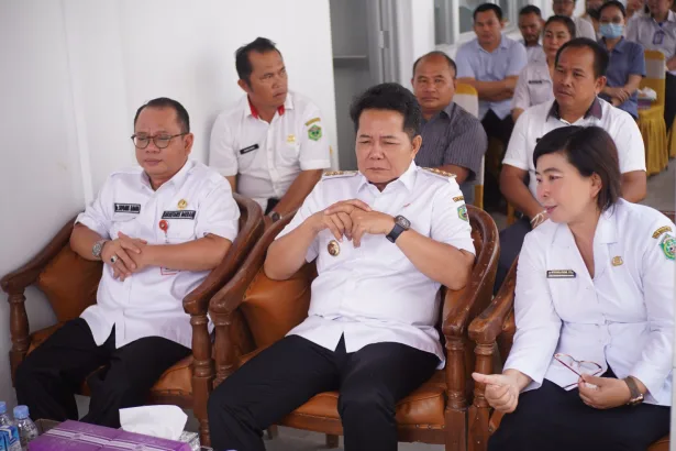 Pada Rabu (23/10/24) bertempat di Rumah Sakit Pratama Gerbang Sehat Mahulu (RSP GSM) Bupati Mahakam Ulu (Mahulu) Bonifasius Belawan Geh, meresmikan Program SiCepat – Laju (Foto: Istimewa)