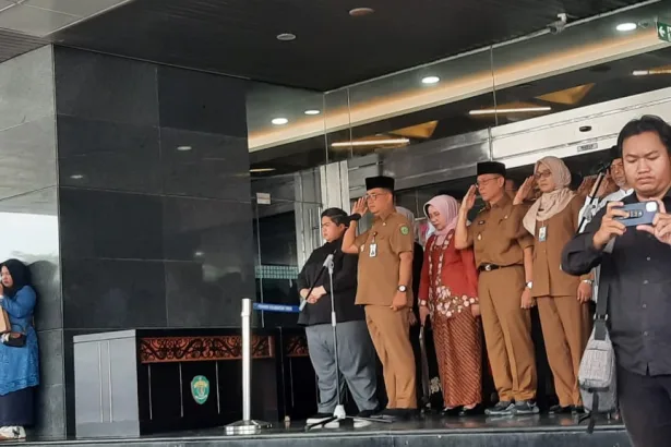 Pelepasan jenazah Awang Faroek Ishak (AFI) di halaman Kantor Gubernur Kaltim, Senin (23/12/2024).