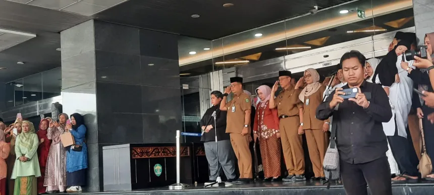 Pelepasan jenazah Awang Faroek Ishak (AFI) di halaman Kantor Gubernur Kaltim, Senin (23/12/2024).