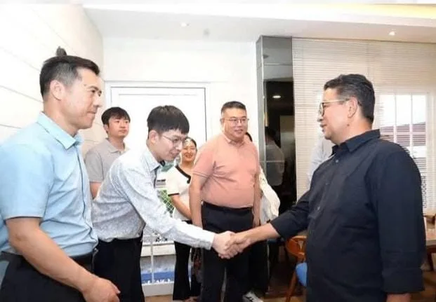 Pj Gubernur Kaltim, Akmal Malik saat melakukan pertemuan di Balikpapan. (IST)