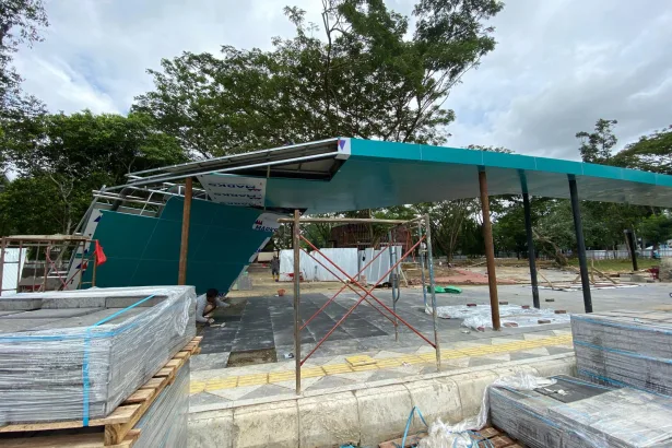 Revitalisasi Taman Cerdas di Jalan. S. Parman, Samarinda.