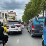 Kemacetan di Pusat Kota Samarinda.