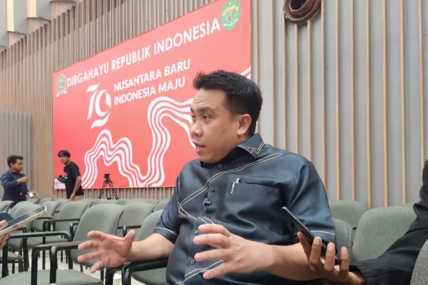 Ketua Fraksi Golkar DPRD Kaltim, M. Husni Fachruddin.