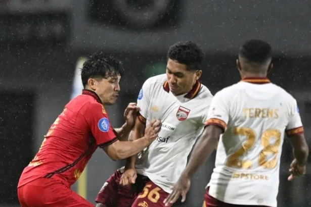 Pertandingan antara Borneo FC vs Persija Jakarta hasil imbang 1-1 dalam laga BRI Liga 1 2024/2025 Matchweek 14 digelar di Stadion Pakansari, Bogor, pada Selasa (10/12/2024).(Ist)