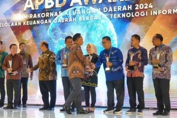 Penjabat Gubernur Kaltim, Akmal Malik dalam acara APBD Awards 2024 yang diadakan di Hotel Grand Sahid Jaya, Jakarta, pada Rabu (18/12/ 2024)