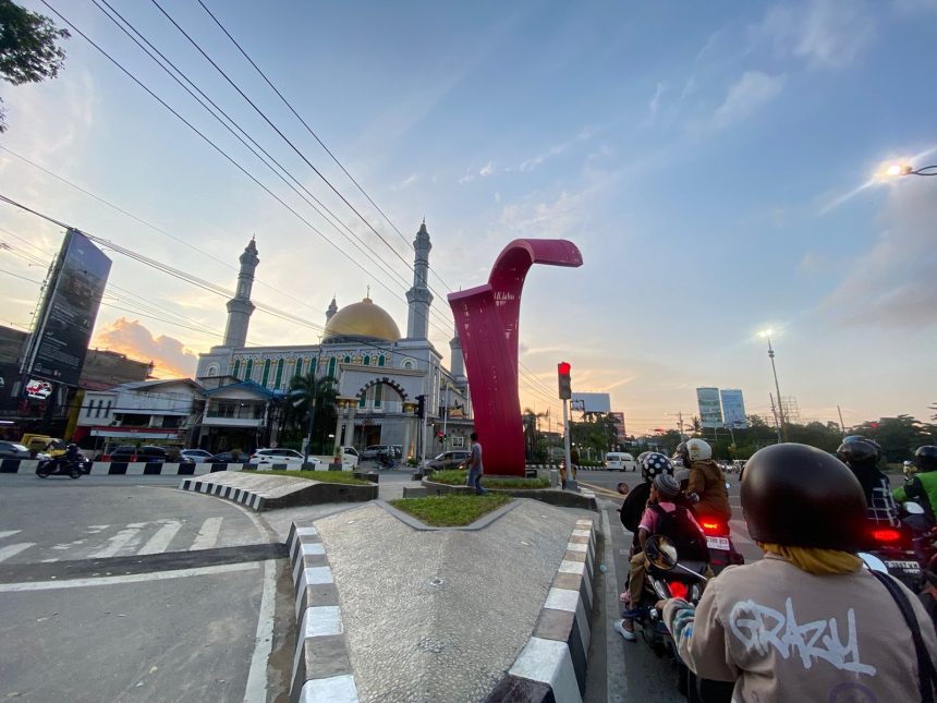 Tugu Pesut Mahakam, Samarinda