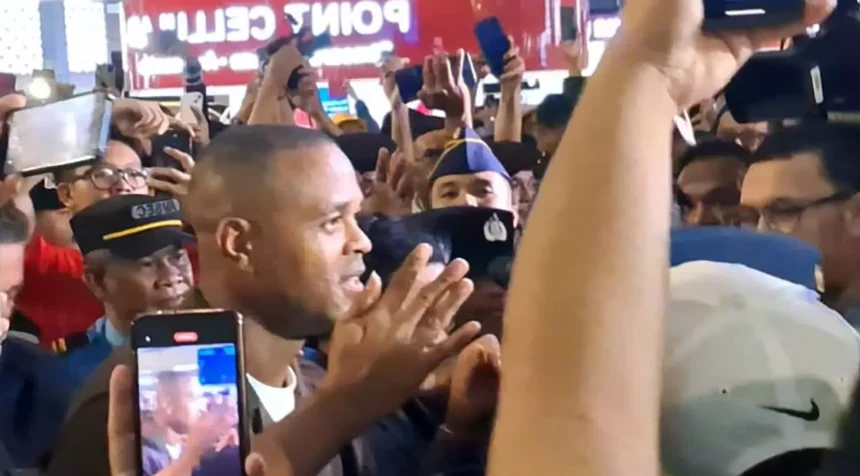 Kedatangan Patrick Kluivert ke Indonesia.