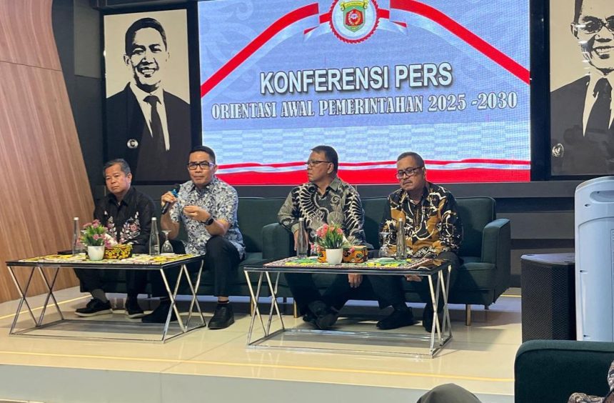 Pemkot Samarinda Gelar Konfrensi Pers, Orientasi Awal Pemerintahan 2025 - 2030, pada Minggu (16/2/2025).