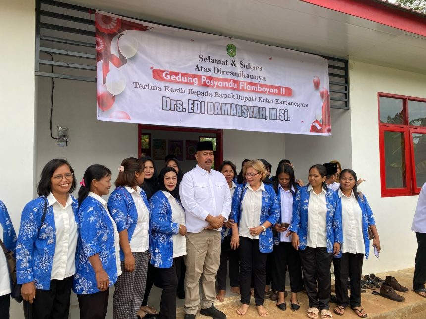 Peresmian gedung posyandu Flamboyan II.