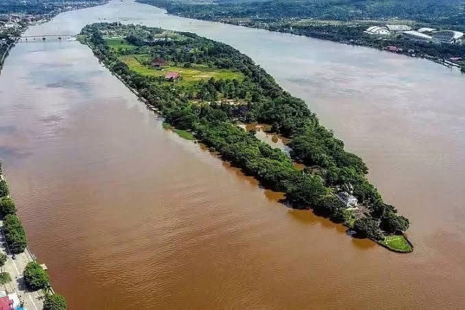 Pulau Kumala.