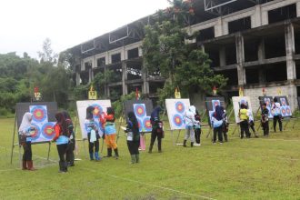 Dispora Kukar bina atlet panahan.