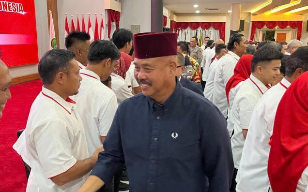 Bupati Kukar Edi Damansyah menghadiri pelantikan pengurus KONI Kukar periode 2023-2027 di Pendopo Odah Etam Tenggarong.