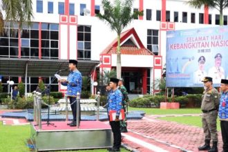 Sekda Kukar, Sunggono, memimpin upacara peringatan Harkitnas 20 Mei 2025