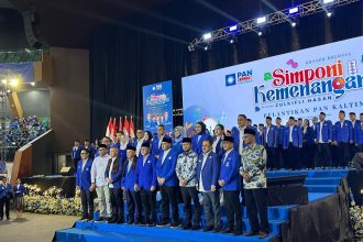 Zulhas Sebut Pelantikan PAN Kaltim Terbesar, Target Tembus Empat Besar Pemilu